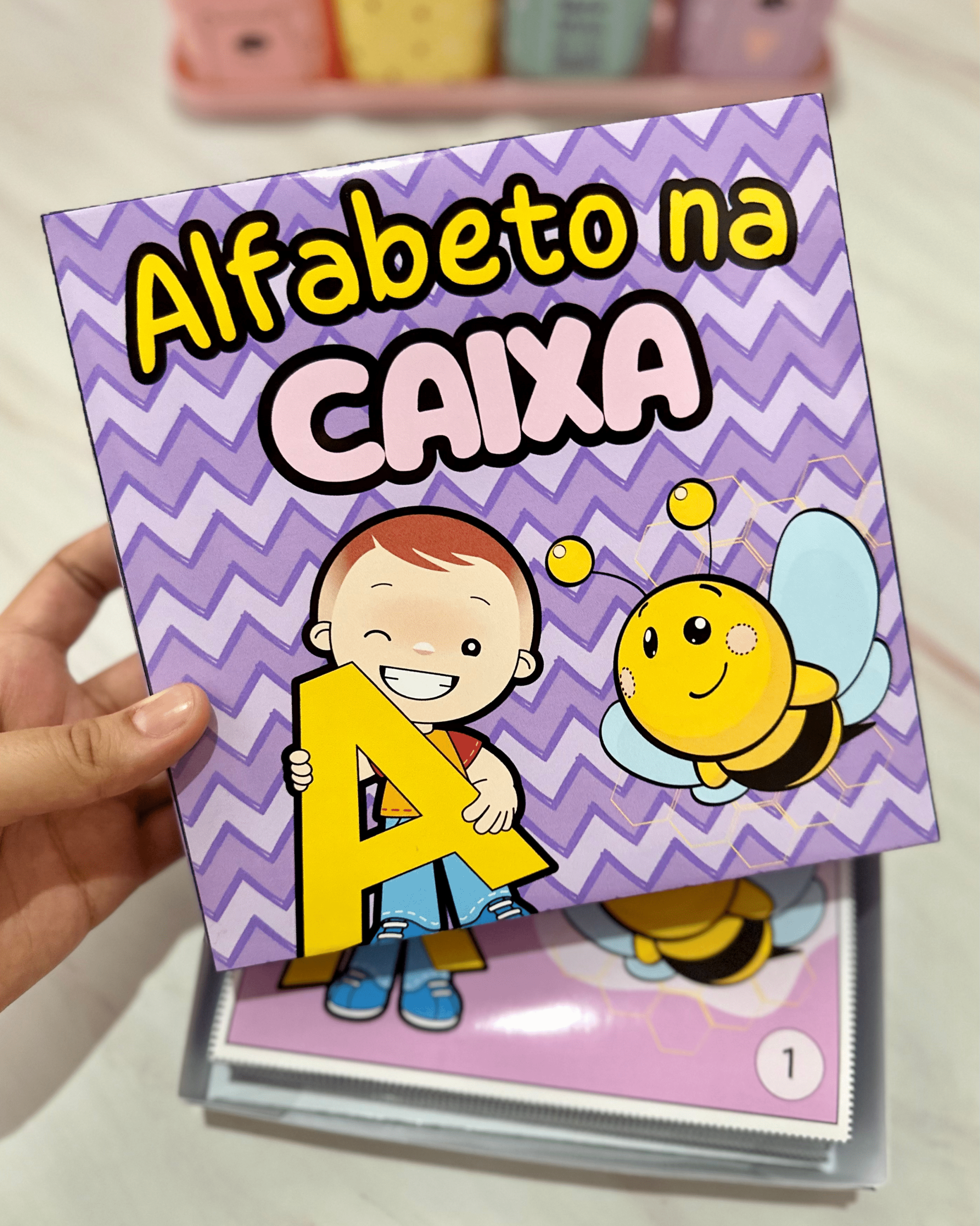 Atividade Alfabeto na Caixa